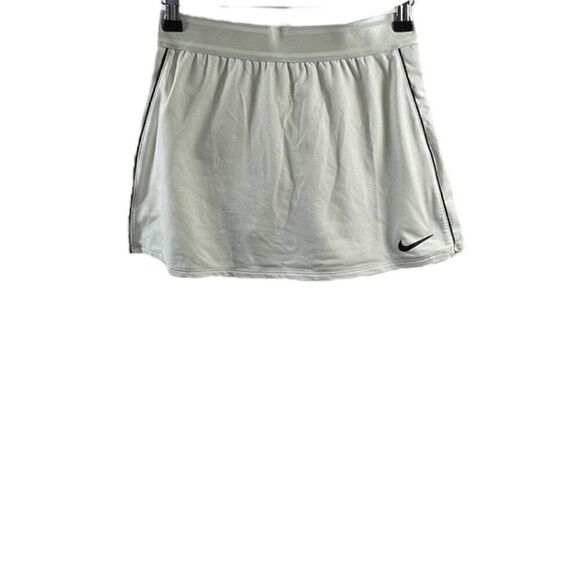 Nike White Skort Size XS - Picture 1 of 7